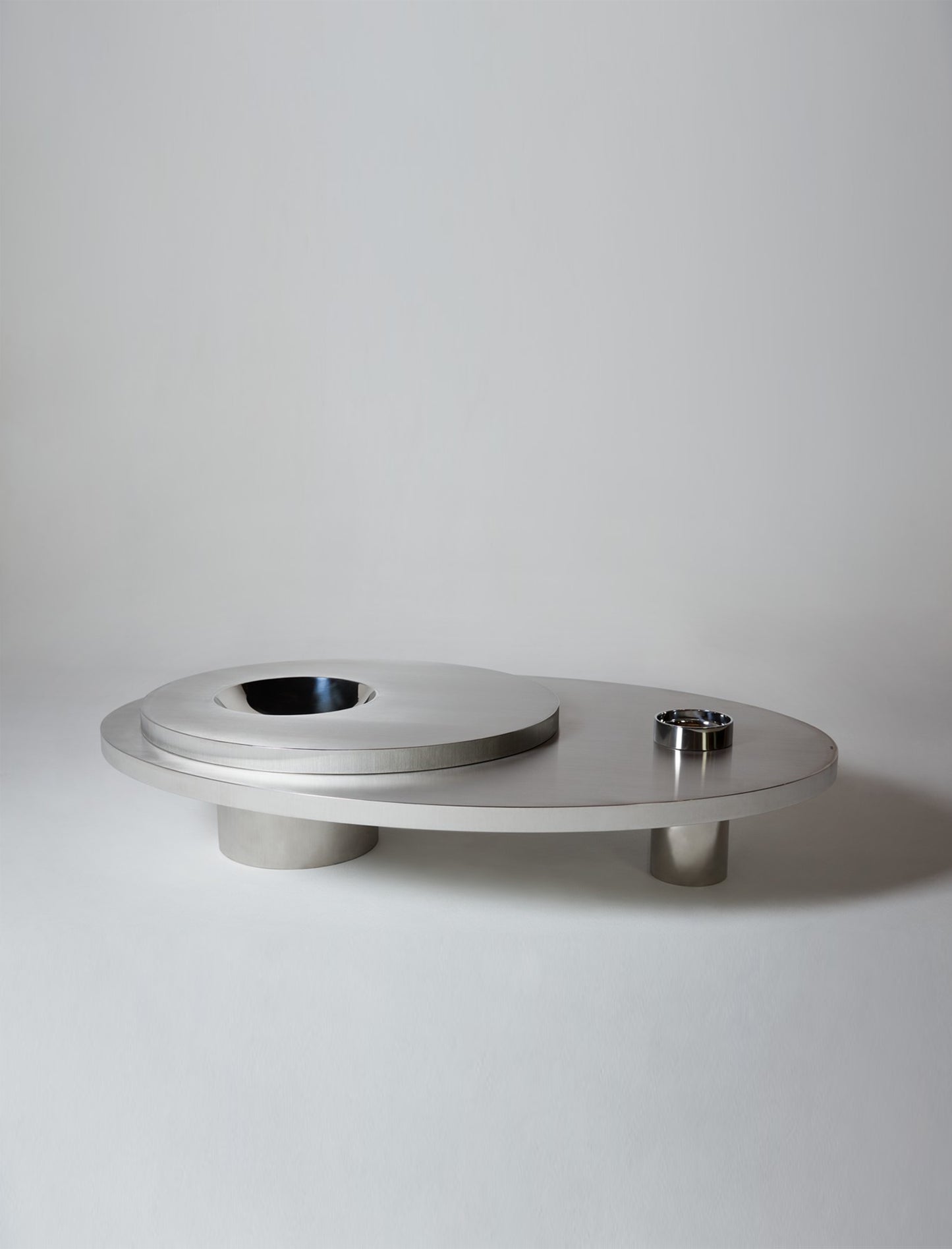 Ghost 〡Coffee Table