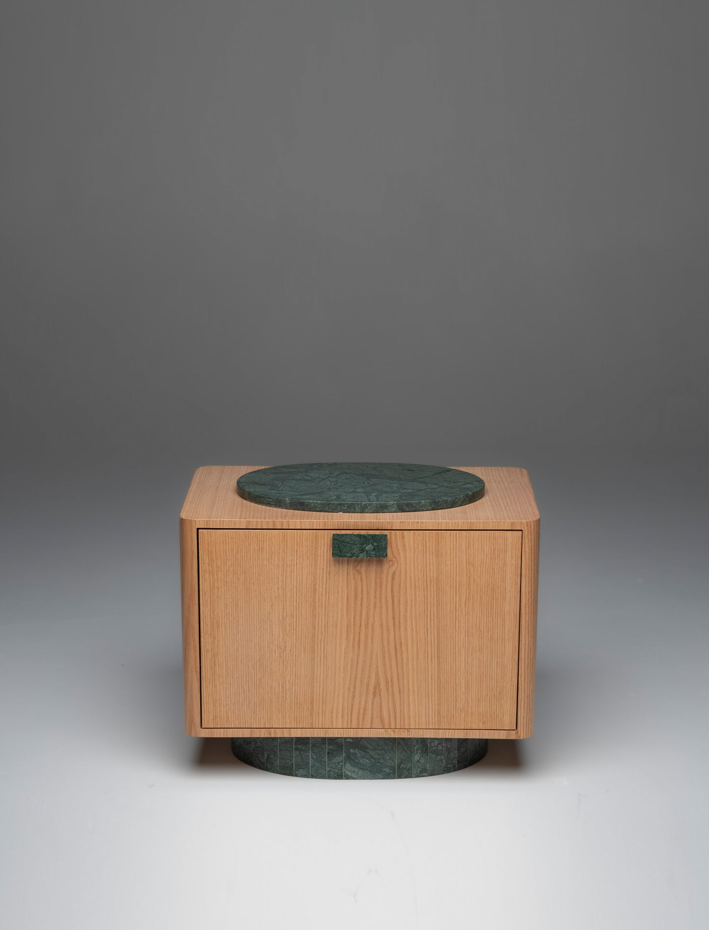 Quadrata | Bedside Table