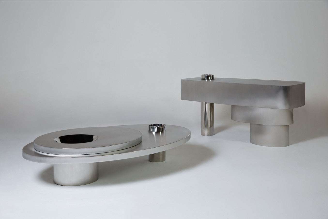 Ghost 〡Coffee Table