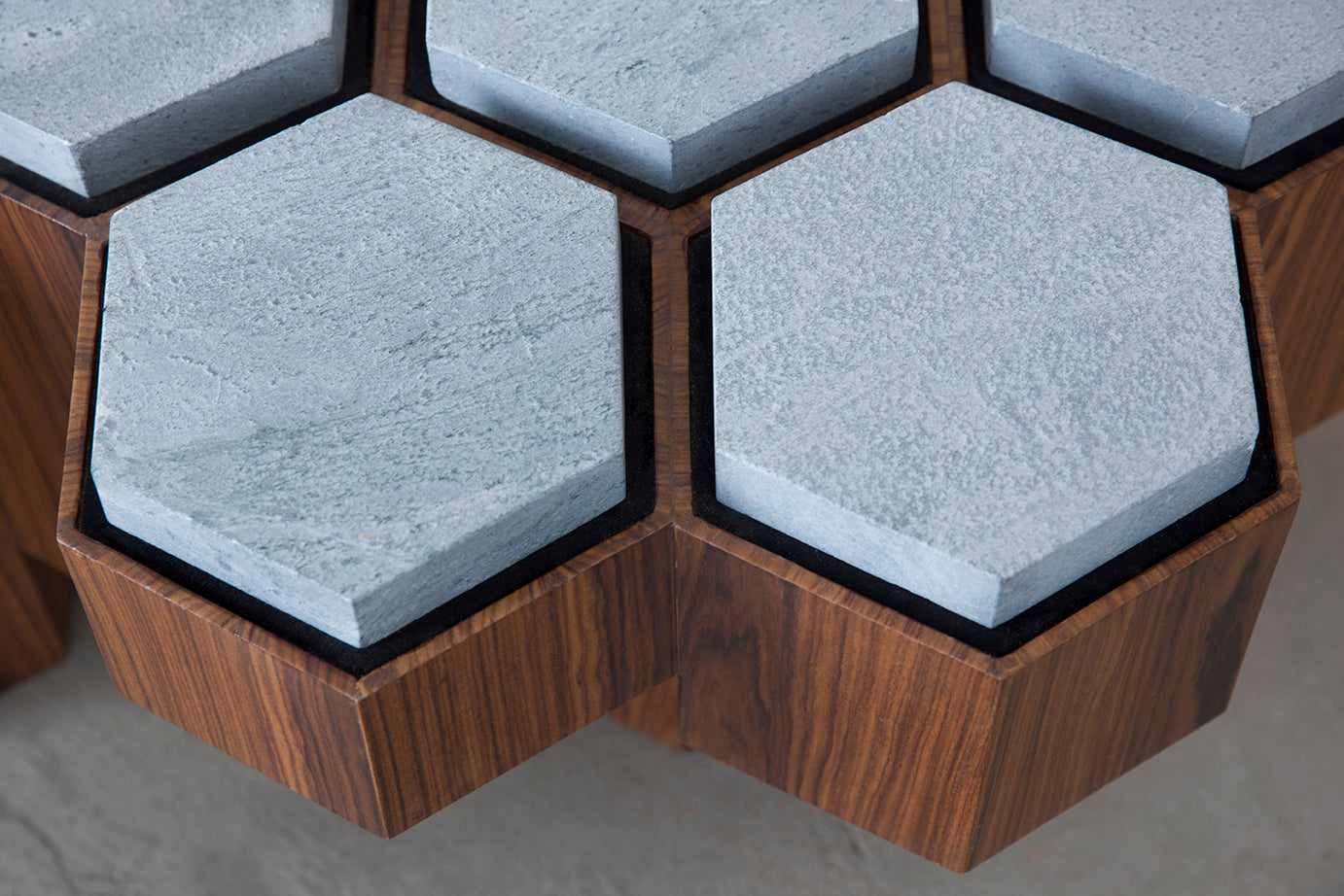 Honeycomb 〡Coffee table