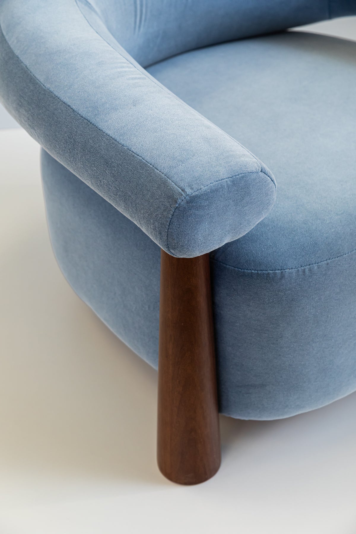 Elephant〡Armchair